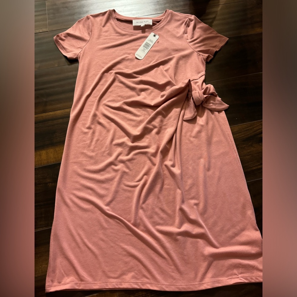 Olive + Oak Catus Rose dress